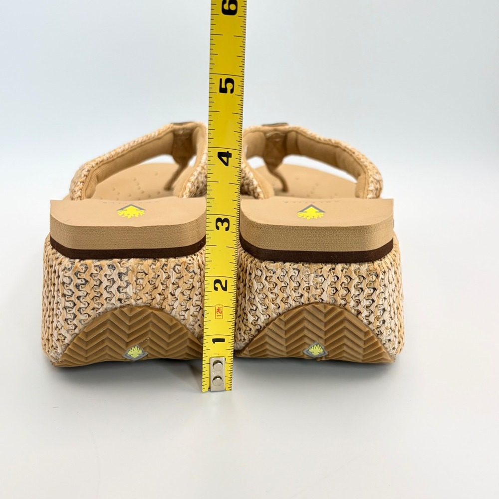 Volatile Neville Wedge Sandals Woven Raffia Platform Flip Flop Sz 8 Boho Summer - Picture 9 of 14